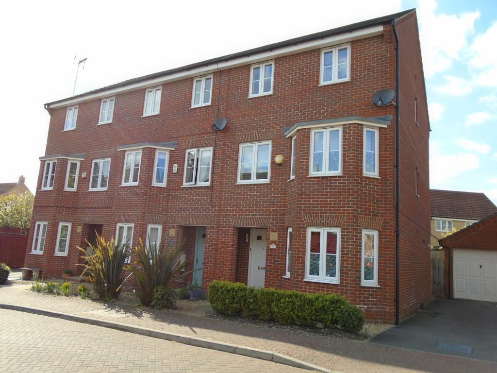 Lockhart Avenue, Oxley Park, Milton Keynes, MK4 4TY